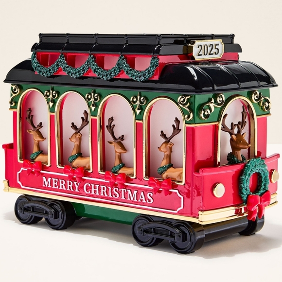 Bath Body Works Christmas Reindeer Trolley Light Up Candle Holder & Decor NEW